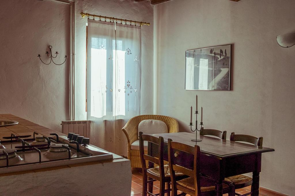 Agriturismo Palazzo Val Del Sasso Villastrada  المظهر الخارجي الصورة