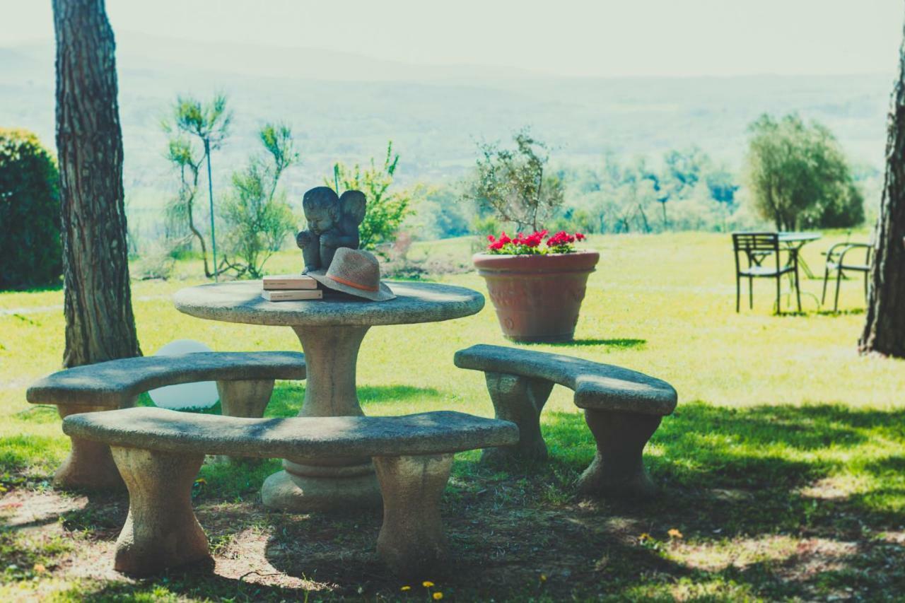 Agriturismo Palazzo Val Del Sasso Villastrada  المظهر الخارجي الصورة